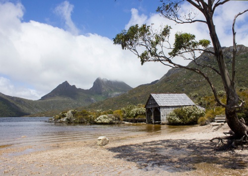 Tasmanian landscape Cradle Mountain Boathouse