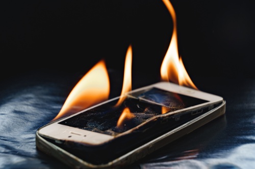 lithium ion battery in phone on fire