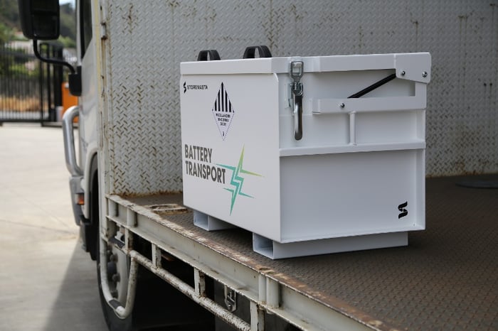 battery transport unit on back of truck-1