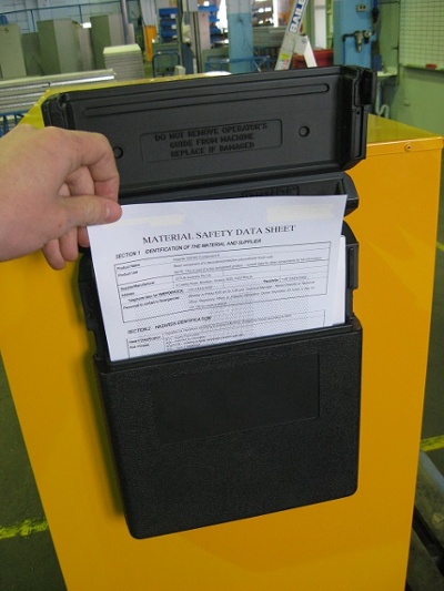 STOREMASTA document box being opened to show SDS